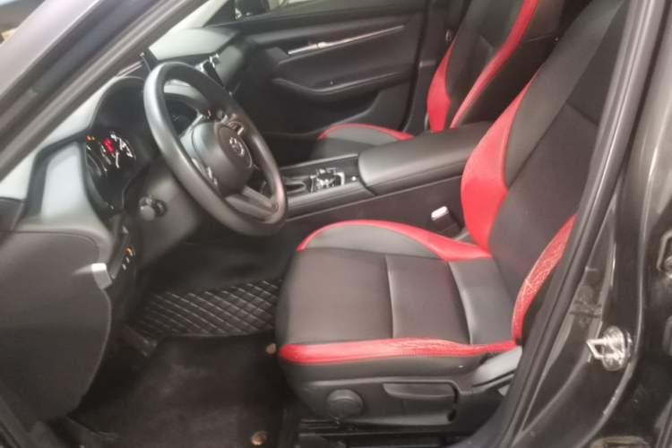 Used Mazda 3 Axela 2020 1.5L Automatic ZhiMei Edition Left Front Seat