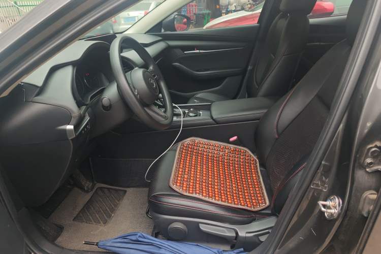 Used Mazda 3 Axela 2020 1.5L Automatic ZhiMei Edition Left Front Seat