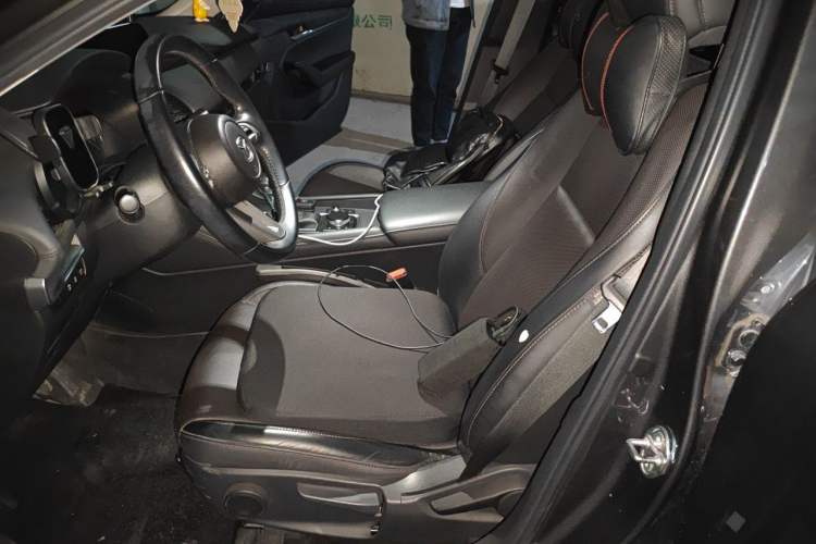 Used Mazda 3 Axela 2020 1.5L Automatic Luxury Version Left Front Seat