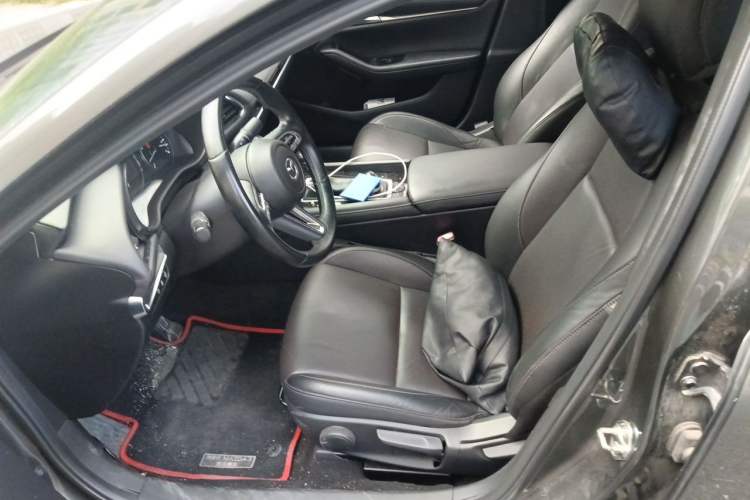 Used Mazda 3 Axela 2020 2.0L Automatic Zhiya Edition Left Front Seat