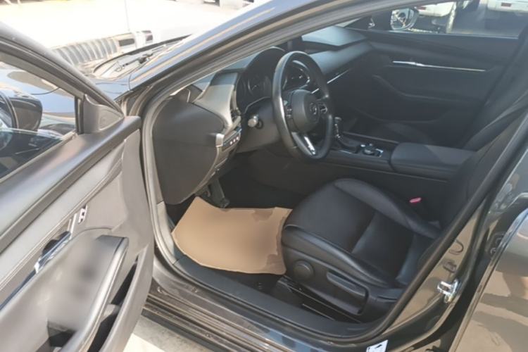 Used Mazda 3 Axela 2020 2.0L Automatic Zhiya Edition Left Front Seat