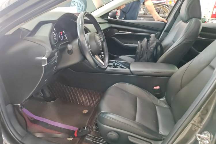 Used Mazda 3 Axela 2020 2.0L Automatic Zhiya Edition Left Front Seat