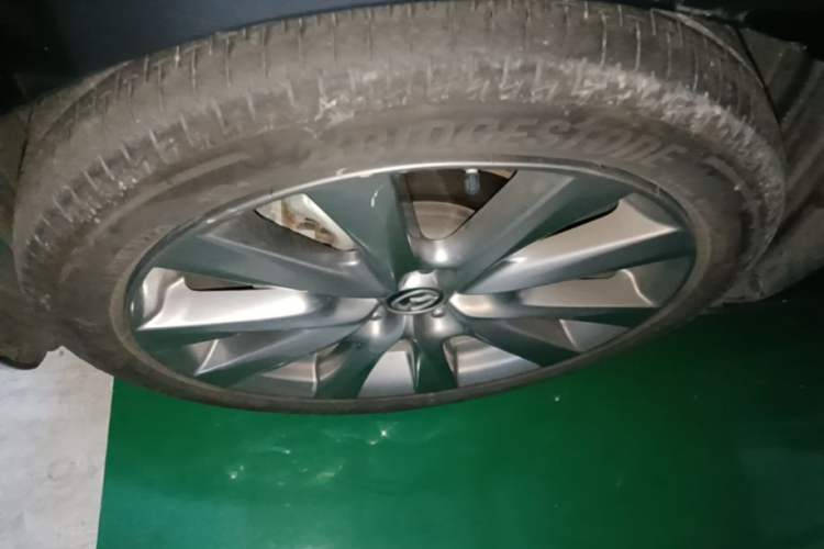 Used Mazda 3 Axela 2020 2.0L Automatic Zhiya Edition Left Front Wheel Hub