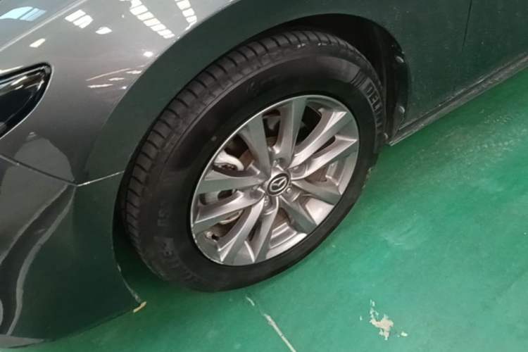 Used Mazda 3 Axela 2020 1.5L Automatic ZhiMei Edition Left Front Wheel Hub