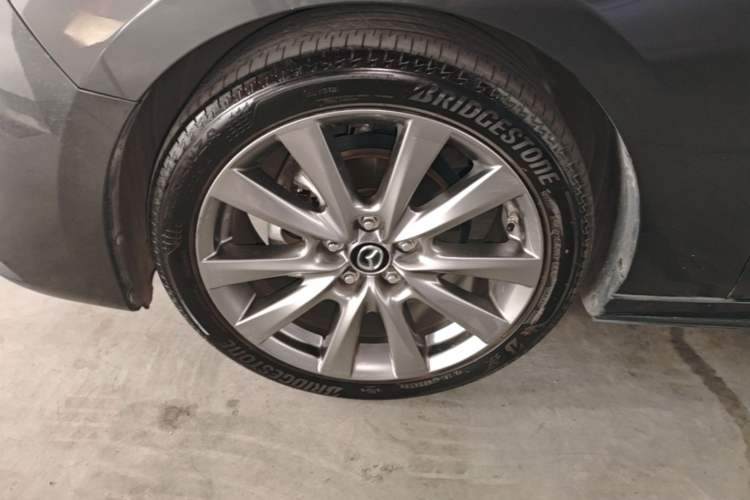 Used Mazda 3 Axela 2020 2.0L Automatic Zhiya Edition Left Front Wheel Hub