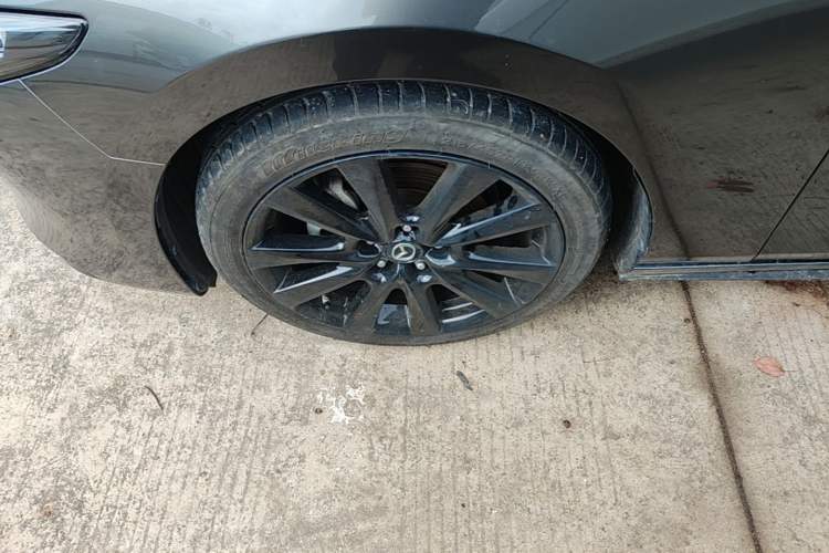 Used Mazda 3 Axela 2020 2.0L Automatic Zhiya Edition Left Front Wheel Hub