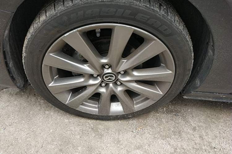 Used Mazda 3 Axela 2020 2.0L Automatic Zhiya Edition Left Front Wheel Hub