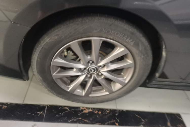 Used Mazda 3 Axela 2020 1.5L Automatic ZhiMei Edition Left Front Wheel Hub