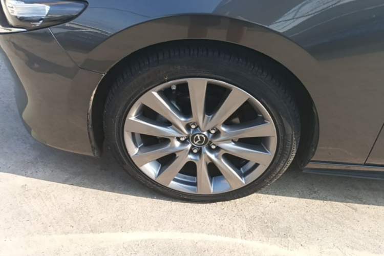Used Mazda 3 Axela 2020 2.0L Automatic Zhiya Edition Left Front Wheel Hub