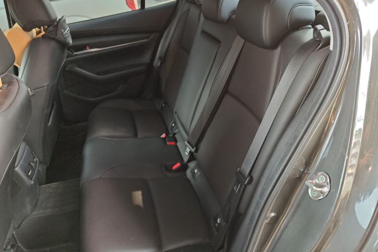Used Mazda 3 Axela 2020 1.5L Automatic Luxury Version Left Rear Seat