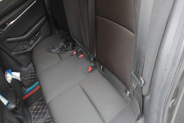 Used Mazda 3 Axela 2020 2.0L Automatic ZhiXuan Edition Left Rear Seat