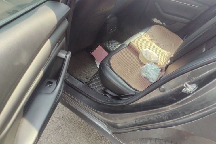 Used Mazda 3 Axela 2020 1.5L Automatic Luxury Version Left Rear Seat