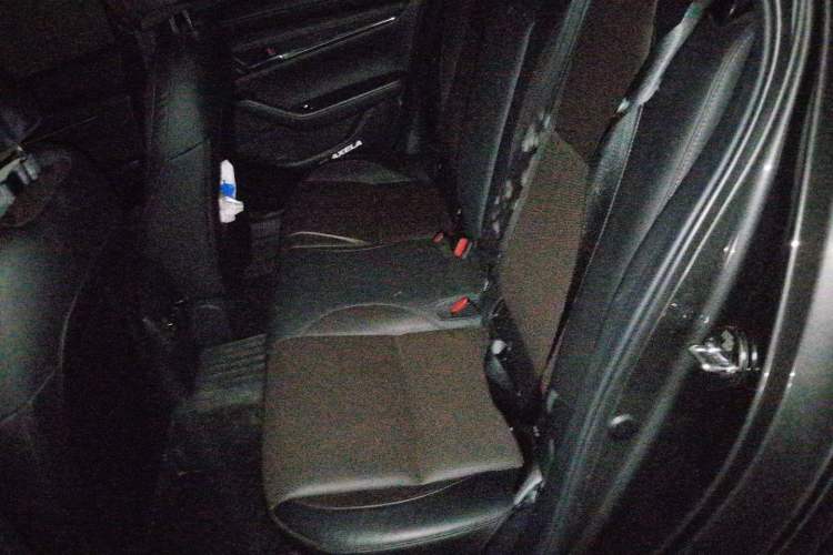 Used Mazda 3 Axela 2020 2.0L Automatic Zhiya Edition Left Rear Seat