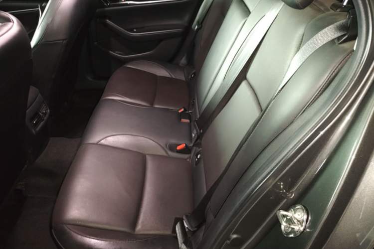 Used Mazda 3 Axela 2020 2.0L Automatic Zhiya Edition Left Rear Seat