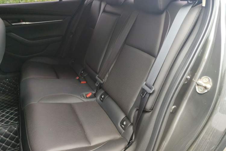 Used Mazda 3 Axela 2020 2.0L Automatic Zhiya Edition Left Rear Seat