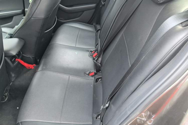 Used Mazda 3 Axela 2020 1.5L Automatic ZhiMei Edition Left Rear Seat