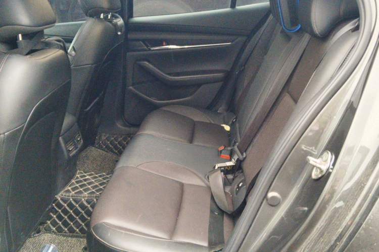 Used Mazda 3 Axela 2020 2.0L Automatic Zhiya Edition Left Rear Seat