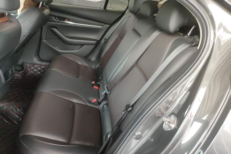 Used Mazda 3 Axela 2020 2.0L Automatic Zhiya Edition Left Rear Seat