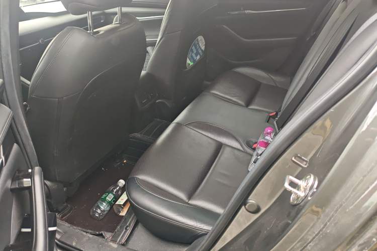 Used Mazda 3 Axela 2020 2.0L Automatic Zhiya Edition Left Rear Seat