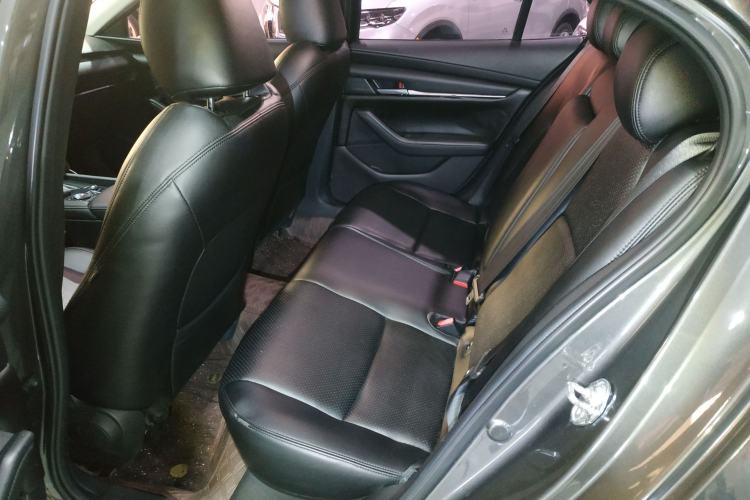 Used Mazda 3 Axela 2020 1.5L Automatic ZhiMei Edition Left Rear Seat