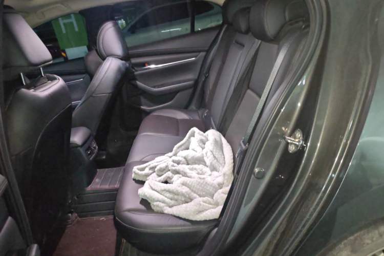 Used Mazda 3 Axela 2020 2.0L Automatic Zhiya Edition Left Rear Seat