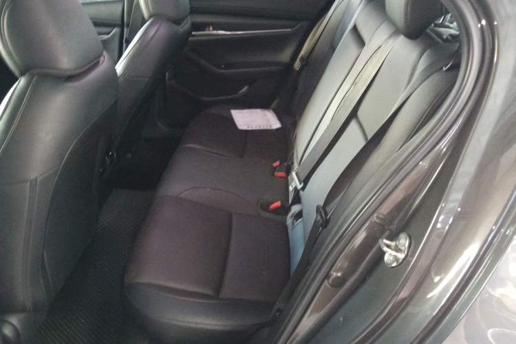 Used Mazda 3 Axela 2020 1.5L Automatic Luxury Version Left Rear Seat