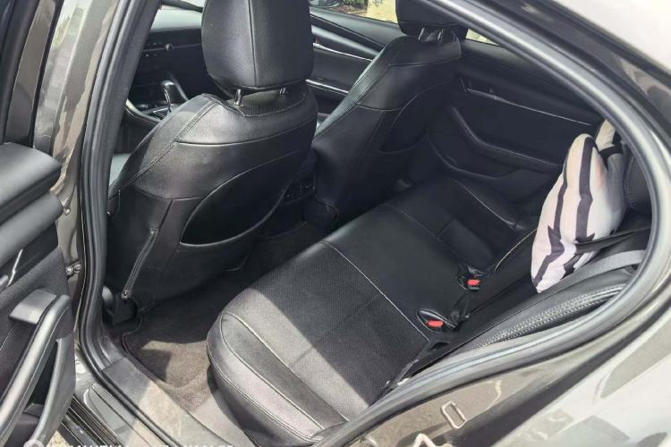 Used Mazda 3 Axela 2020 1.5L Automatic Zhiyue Sunroof Version Left Rear Seat