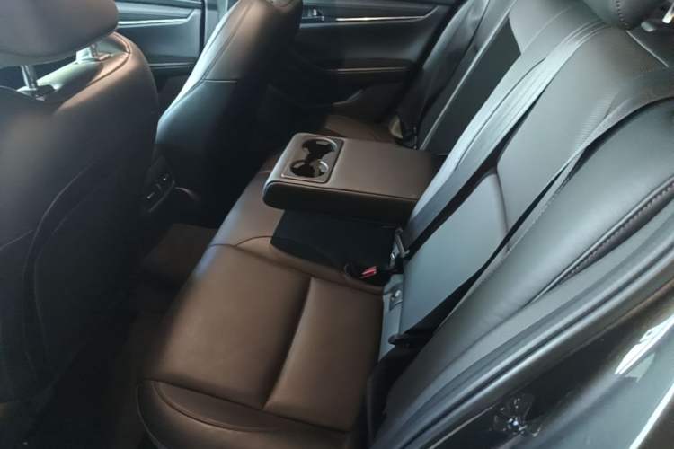 Used Mazda 3 Axela 2020 2.0L Automatic Zhiya Edition Left Rear Seat