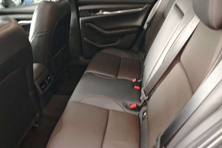 Used Mazda 3 Axela 2020 2.0L Automatic Zhiya Edition Left Rear Seat