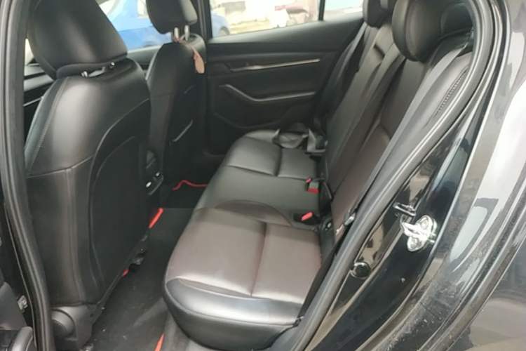 Used Mazda 3 Axela 2020 2.0L Automatic Zhiya Edition Left Rear Seat