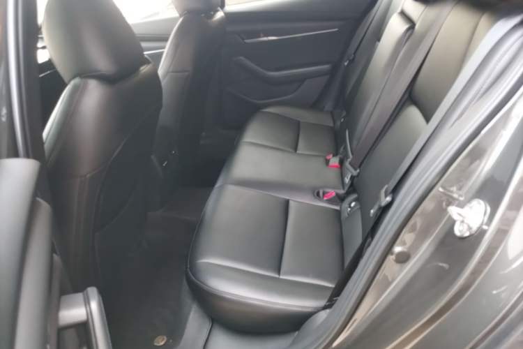 Used Mazda 3 Axela 2020 1.5L Automatic Zhiyue Sunroof Version Left Rear Seat
