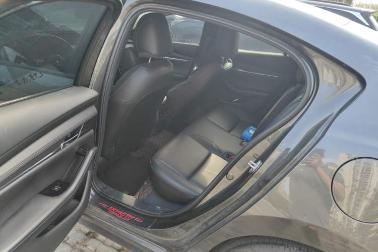 Used Mazda 3 Axela 2020 2.0L Automatic Zhiya Edition Left Rear Seat