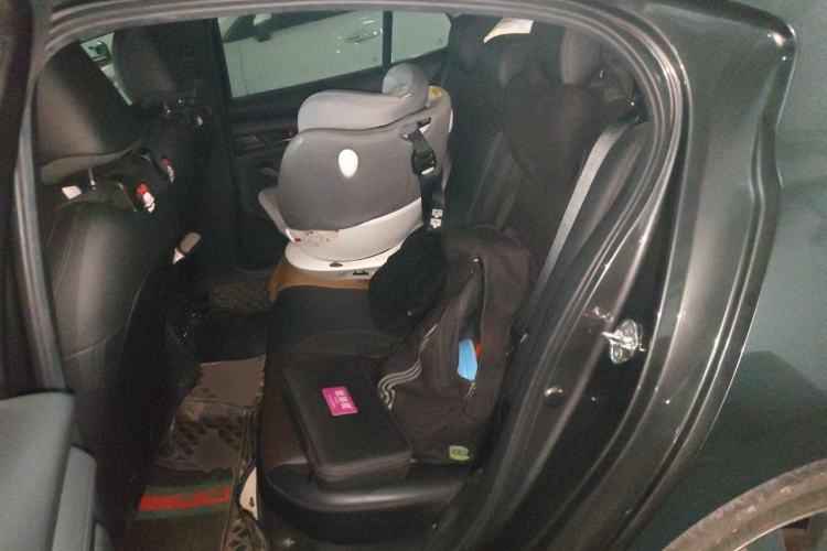 Used Mazda 3 Axela 2020 2.0L Automatic Zhiya Edition Left Rear Seat