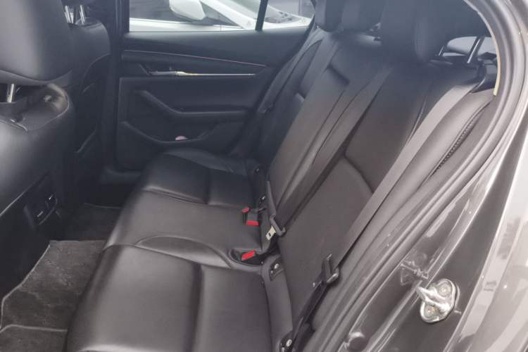 Used Mazda 3 Axela 2020 2.0L Automatic Zhiya Edition Left Rear Seat