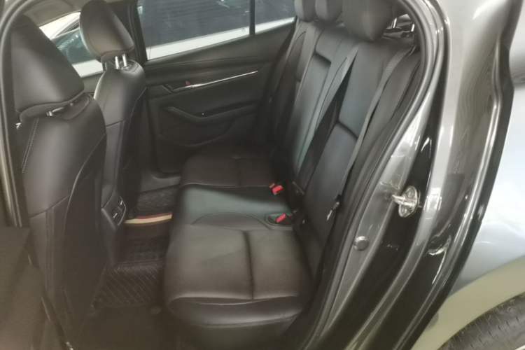 Used Mazda 3 Axela 2020 2.0L Automatic Zhiya Edition Left Rear Seat