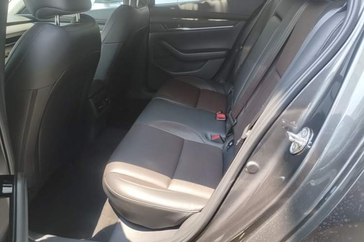 Used Mazda 3 Axela 2020 2.0L Automatic Zhiya Edition Left Rear Seat