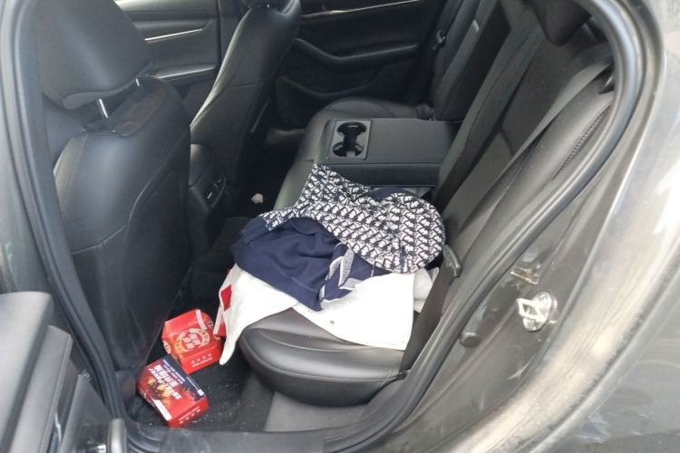 Used Mazda 3 Axela 2020 2.0L Automatic Zhiya Edition Left Rear Seat