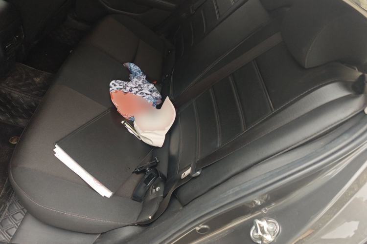 Used Mazda 3 Axela 2020 1.5L Automatic Zhiyue Sunroof Version Left Rear Seat
