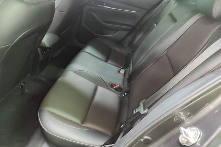 Used Mazda 3 Axela 2020 2.0L Automatic Zhiya Edition Left Rear Seat