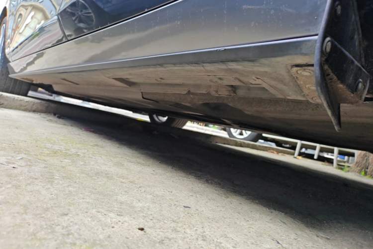 Used Mazda 3 Axela 2020 2.0L Automatic Zhiya Edition Left Side Sill