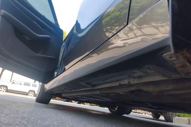 Used Mazda 3 Axela 2020 2.0L Automatic Zhiya Edition Left Side Sill