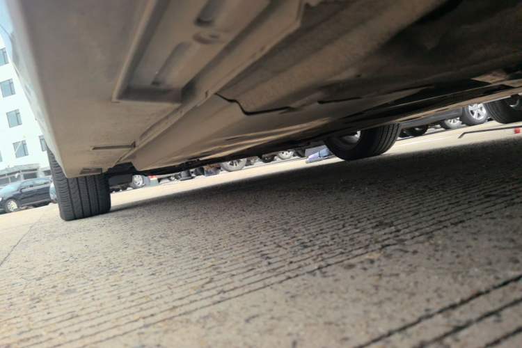 Used Mazda 3 Axela 2020 2.0L Automatic Zhiya Edition Left Side Sill