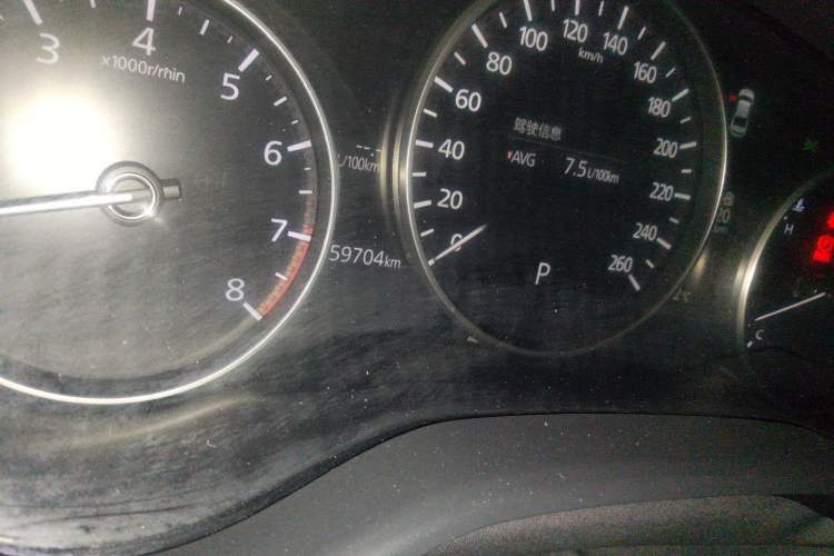 Used Mazda 3 Axela 2020 2.0L Automatic Zhiya Edition Odometer Close Up