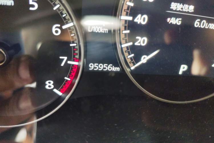 Used Mazda 3 Axela 2020 2.0L Automatic Zhiya Edition Odometer Close Up