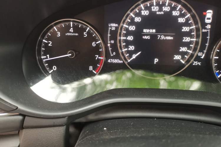 Used Mazda 3 Axela 2020 2.0L Automatic ZhiXuan Edition Odometer Close Up