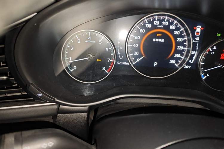 Used Mazda 3 Axela 2020 1.5L Automatic Luxury Version Odometer Close Up