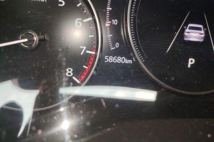 Used Mazda 3 Axela 2020 2.0L Automatic Zhiya Edition Odometer Close Up