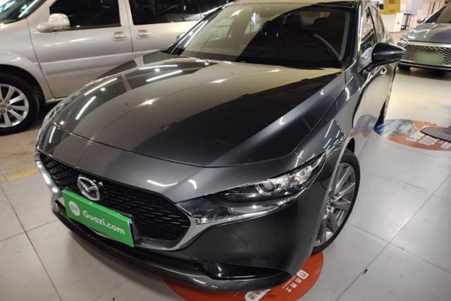 Ojetý Mazda 3 Axela 2020 2.0L Automatic ZhiXuan Edition
