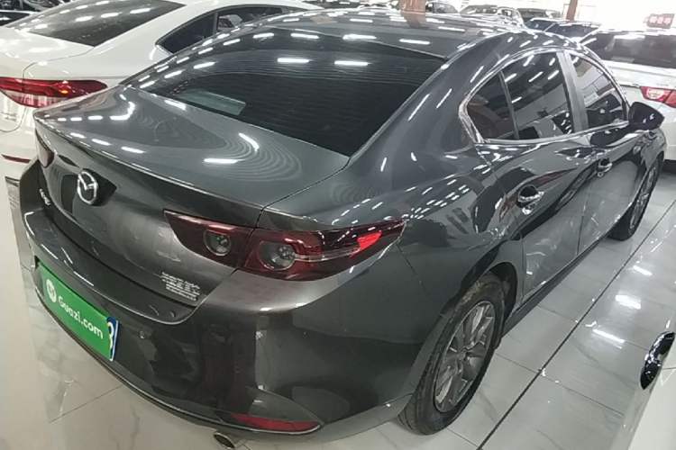Used Mazda 3 Axela 2020 1.5L Automatic ZhiMei Edition Rear Right 45 Deg