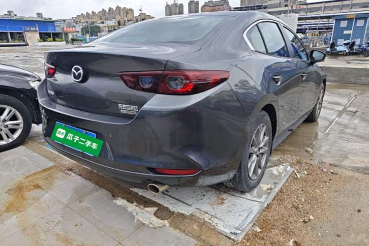 Used Mazda 3 Axela 2020 1.5L Automatic ZhiMei Edition Rear Right 45 Deg